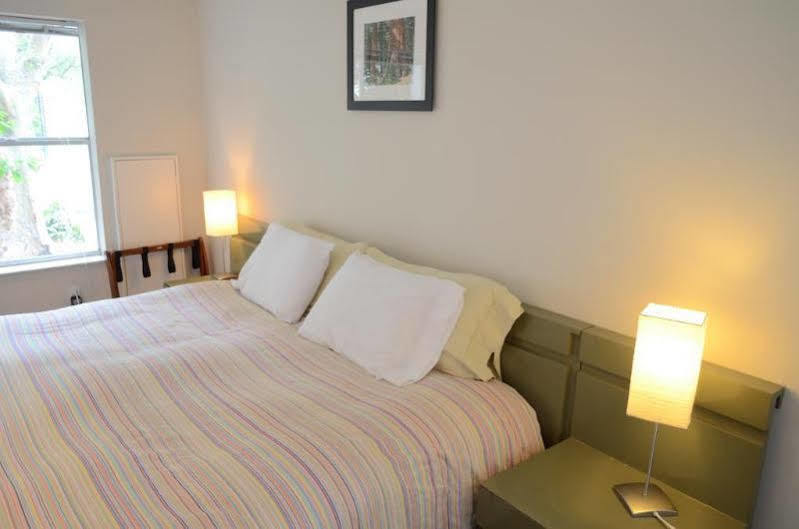 Modern B & B Houston Kültér fotó